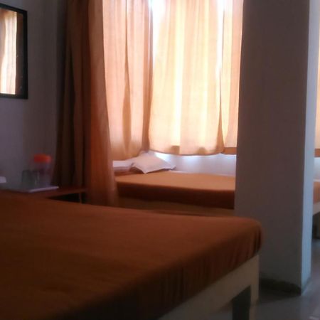 Galaxy Comforts Otel Maisur Dış mekan fotoğraf