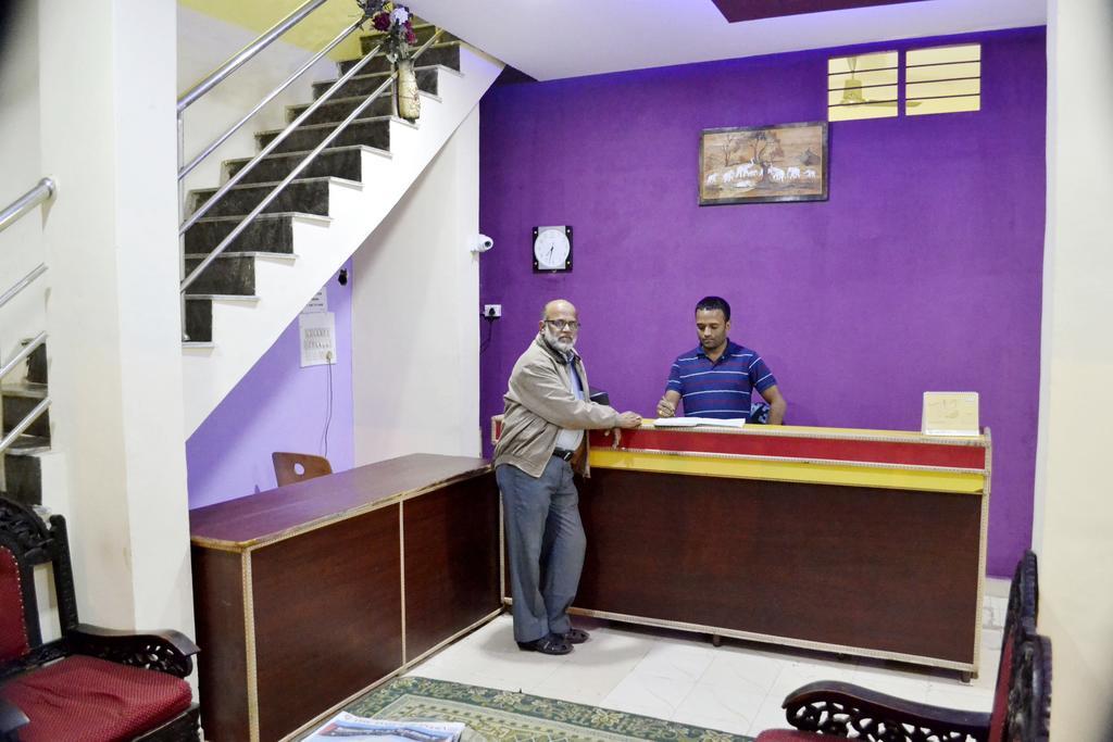 Galaxy Comforts Otel Maisur Dış mekan fotoğraf