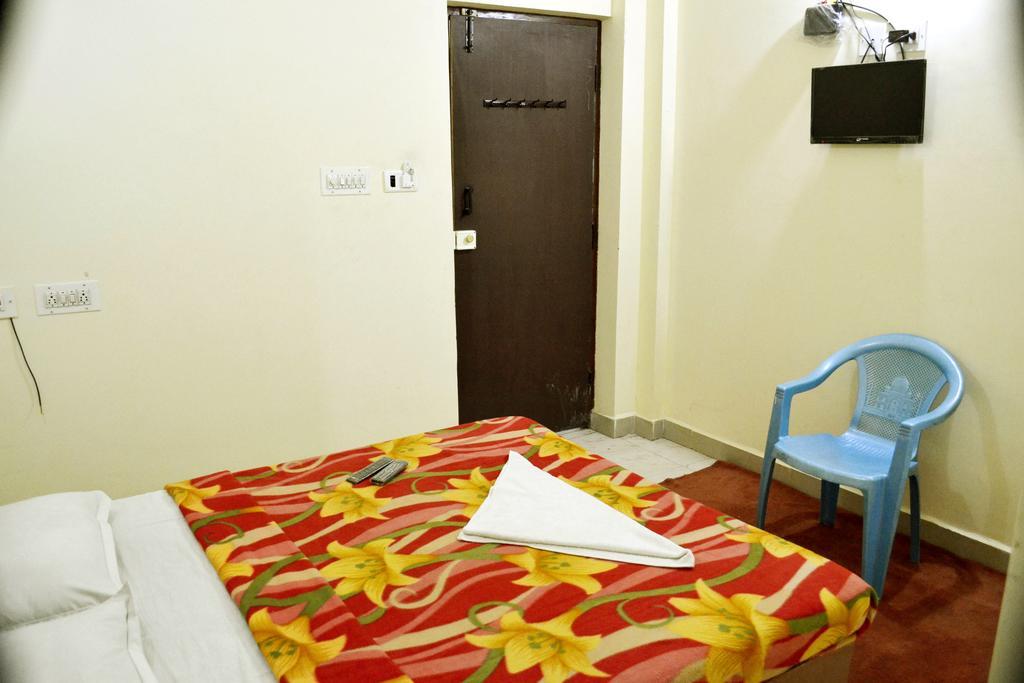 Galaxy Comforts Otel Maisur Dış mekan fotoğraf