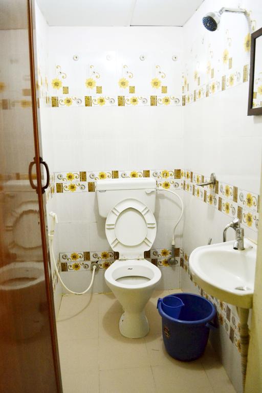 Galaxy Comforts Otel Maisur Dış mekan fotoğraf