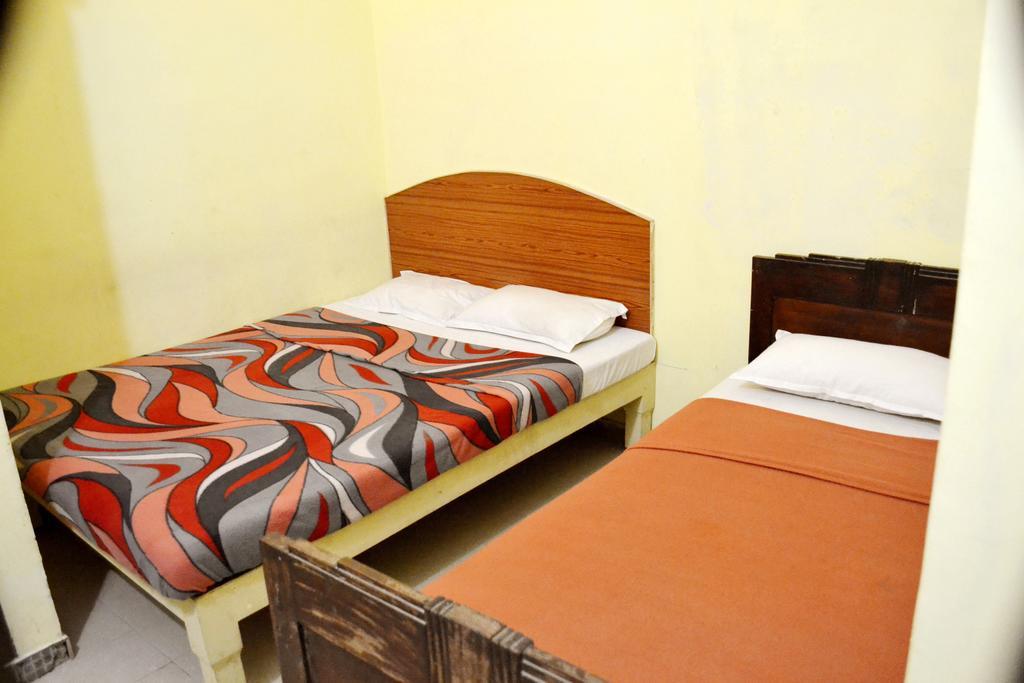 Galaxy Comforts Otel Maisur Dış mekan fotoğraf
