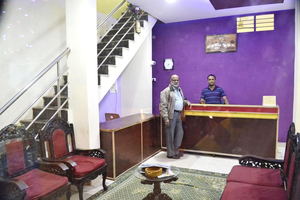 Galaxy Comforts Otel Maisur Dış mekan fotoğraf